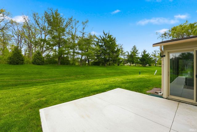 2931 Wood Knoll Lane, Fort Wayne, IN 46804