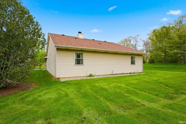 2931 Wood Knoll Lane, Fort Wayne, IN 46804