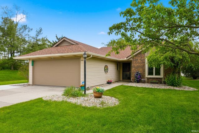 2931 Wood Knoll Lane, Fort Wayne, IN 46804