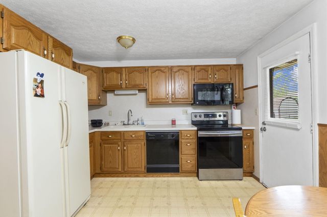 6605 Highbury Road 6605 Highbury Road, Huber Heights, OH 45424