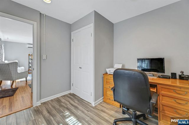 16 Maple Hill Road, Clifton, NJ 07013