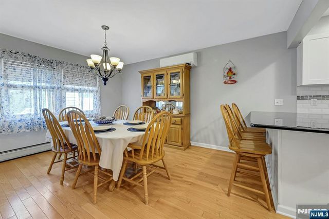 16 Maple Hill Road, Clifton, NJ 07013