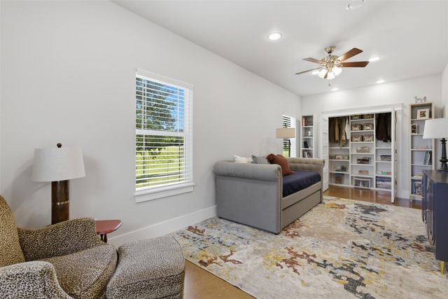 1804 Tanner LOOP, Taylor, TX 76574
