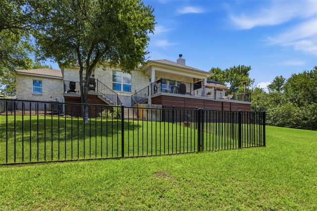 1804 Tanner LOOP, Taylor, TX 76574
