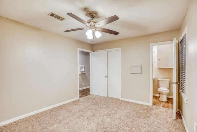 1610 13th Avenue N, Texas City, TX 77590