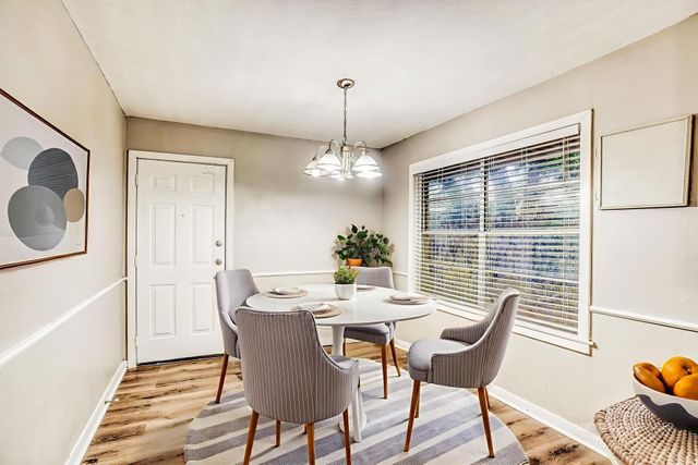 1610 13th Avenue N, Texas City, TX 77590