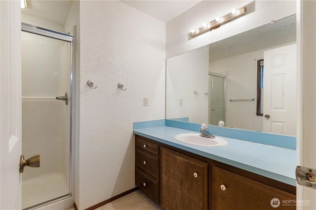 763 SW 10th Court, Oak Harbor, WA 98277