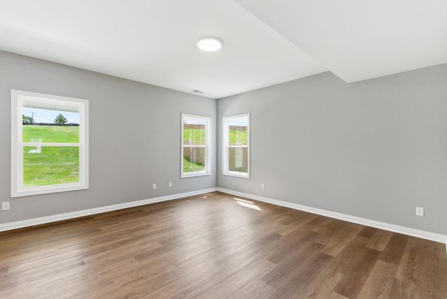 140 Dove Run Circle, Georgetown, KY 40324