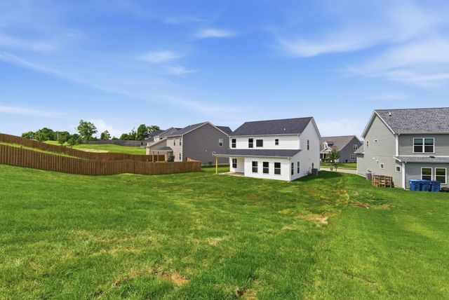 140 Dove Run Circle, Georgetown, KY 40324