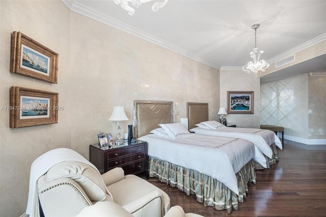 9595 Collins Ave NPHD, Surfside, FL 33154