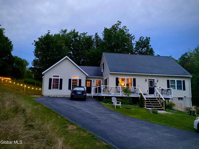 256 County Road 54, Easton, NY 12154