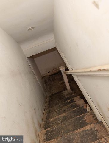 3706 CRANSTON AVE, Baltimore, MD 21229