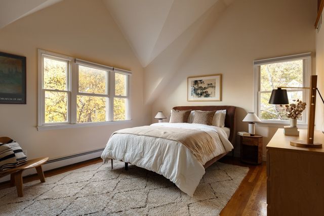 17 Sutherland Rd, Lexington, MA 02421