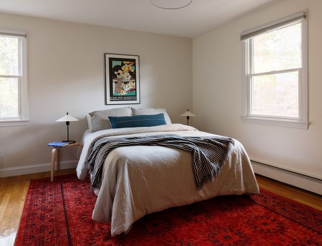 17 Sutherland Rd, Lexington, MA 02421