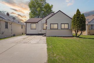 616 N Day Avenue, Rockford, IL 61101