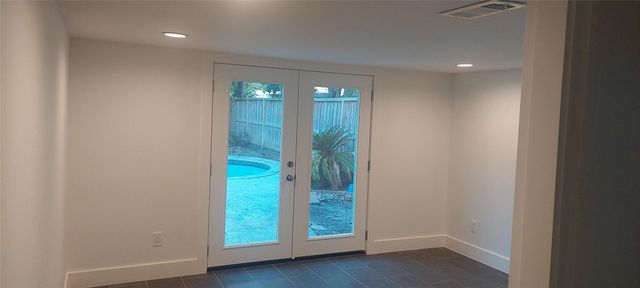 4629 Cedar Oaks Lane, Bellaire, TX 77401