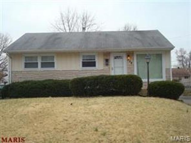 428 Macdougall Drive, Unincorporated, MO 63137