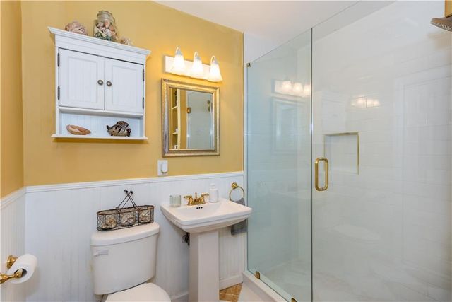 2045 Mercer Avenue, College Park, GA 30337