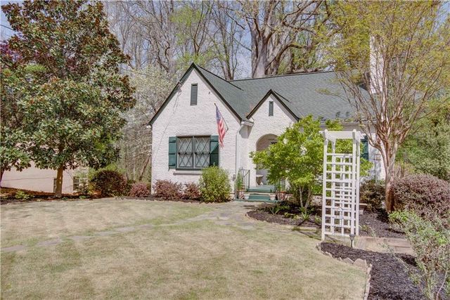 2045 Mercer Avenue, College Park, GA 30337