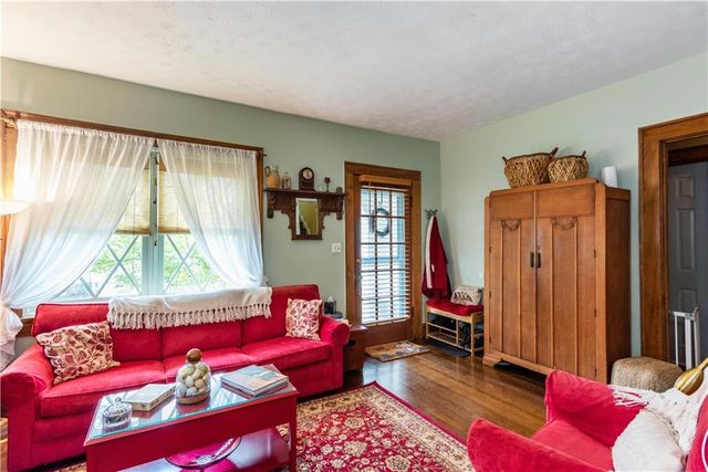 2045 Mercer Avenue, College Park, GA 30337