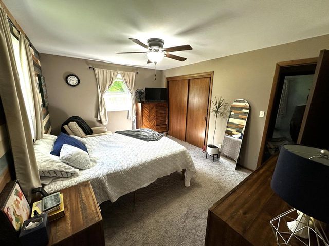 2424 W Mark DRIVE, Sheboygan, WI 53083