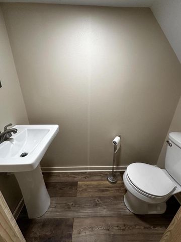 2424 W Mark DRIVE, Sheboygan, WI 53083