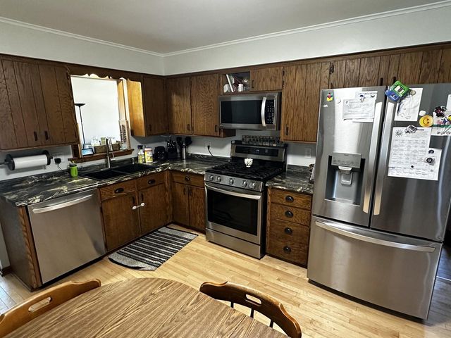 2424 W Mark DRIVE, Sheboygan, WI 53083