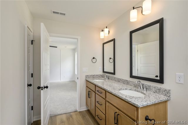 5704 Harmony Woods 1022, Memphis, IN 47143