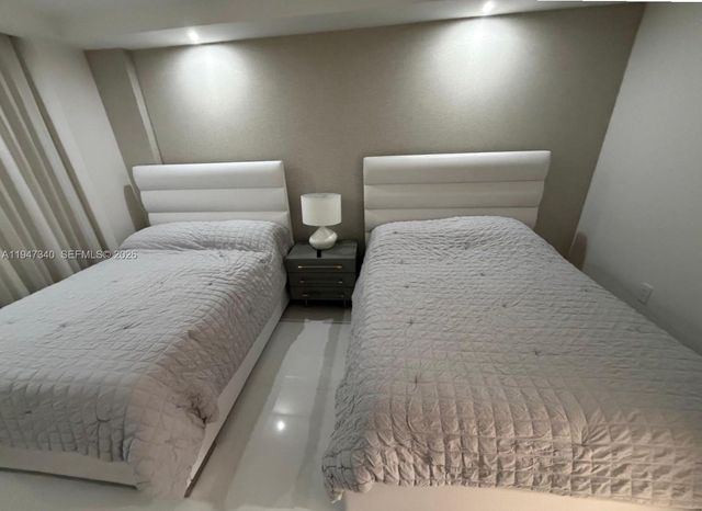 5757 Collins Ave 504, Miami Beach, FL 33140