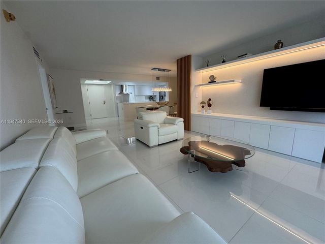 5757 Collins Ave 504, Miami Beach, FL 33140