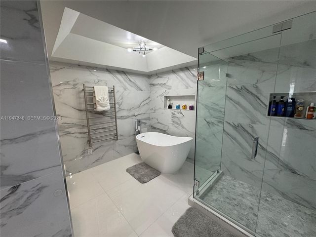 5757 Collins Ave 504, Miami Beach, FL 33140