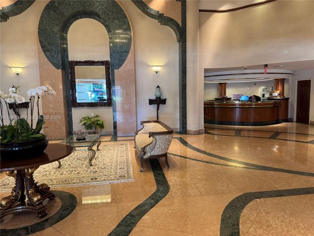 5757 Collins Ave 504, Miami Beach, FL 33140