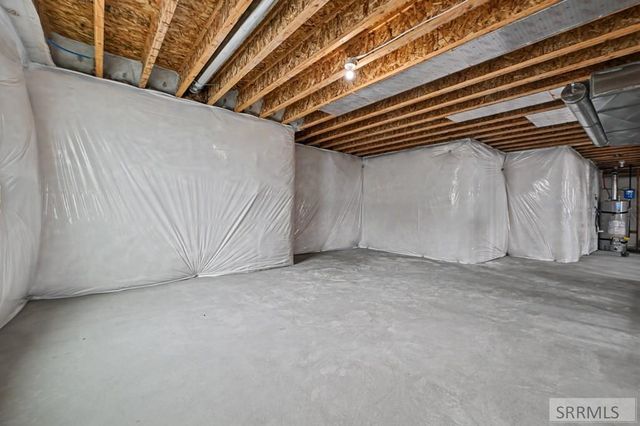 5992 Cottontree Lane, Ammon, ID 83406