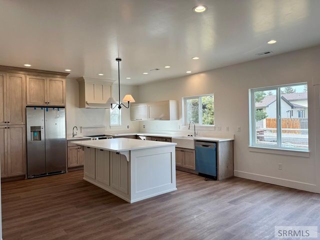 4746 Ally Rose Lane, Idaho Falls, ID 83404