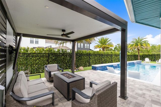 8252 MODIANO STREET, Orlando, FL 32827