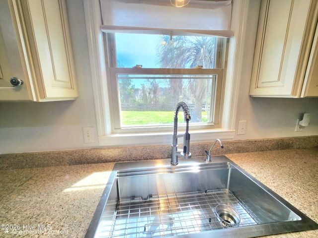 4111 Scottsdale Drive SW, Shallotte, NC 28470