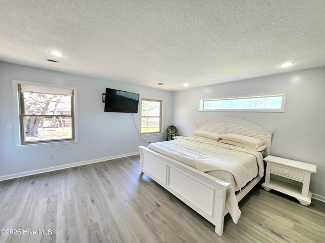4111 Scottsdale Drive SW, Shallotte, NC 28470