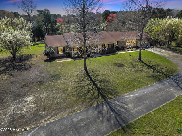 4111 Scottsdale Drive SW, Shallotte, NC 28470