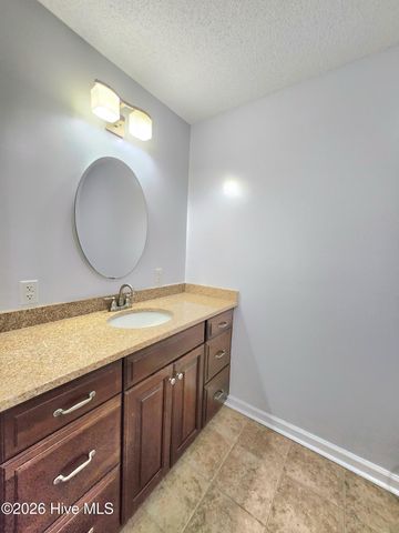 4111 Scottsdale Drive SW, Shallotte, NC 28470