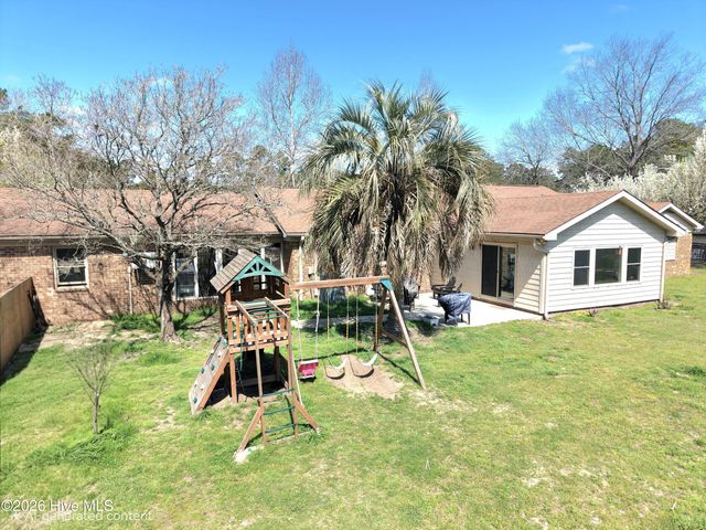 4111 Scottsdale Drive SW, Shallotte, NC 28470