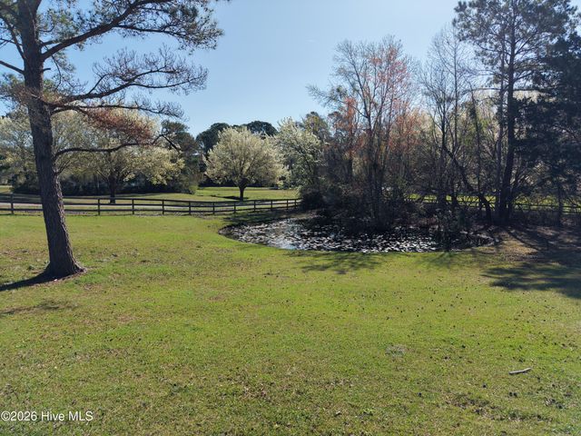 4111 Scottsdale Drive SW, Shallotte, NC 28470