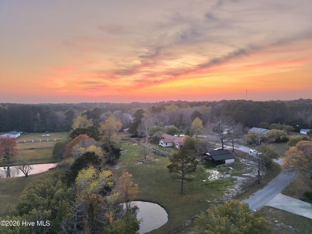 4111 Scottsdale Drive SW, Shallotte, NC 28470