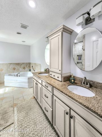 4111 Scottsdale Drive SW, Shallotte, NC 28470