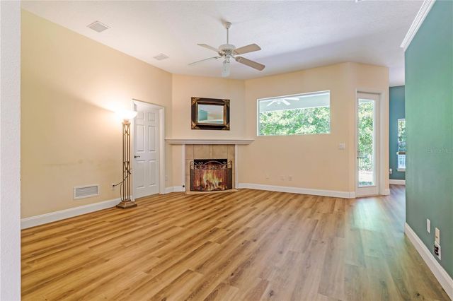 1085 TAYLOR ROAD E, Deland, FL 32724
