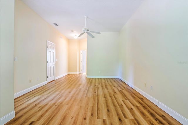 1085 TAYLOR ROAD E, Deland, FL 32724