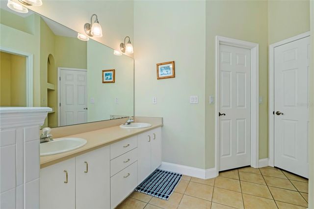 1085 TAYLOR ROAD E, Deland, FL 32724