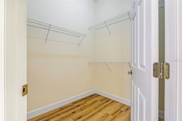 1085 TAYLOR ROAD E, Deland, FL 32724