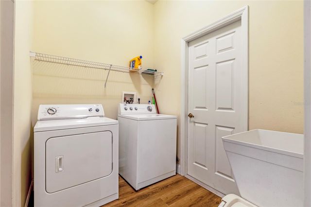 1085 TAYLOR ROAD E, Deland, FL 32724