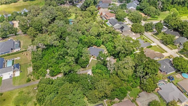 1085 TAYLOR ROAD E, Deland, FL 32724
