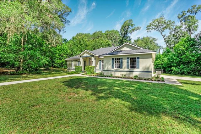 1085 TAYLOR ROAD E, Deland, FL 32724